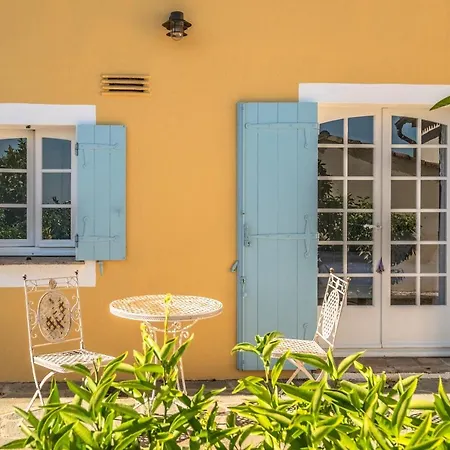 Vila Sleeps 10 Pool Air Con Wifi Grimaud